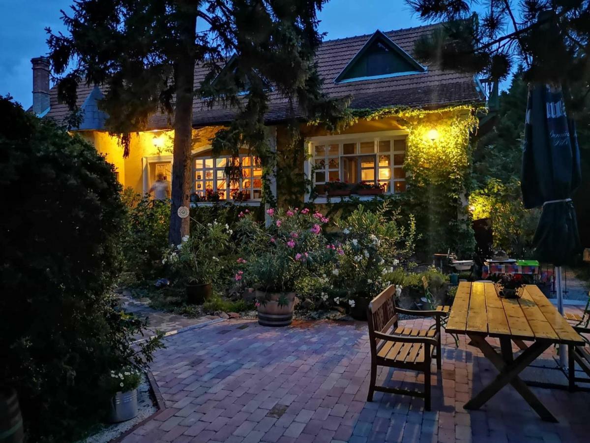 Villa-Magdi Vendeghaz Révfülöp Exteriér fotografie